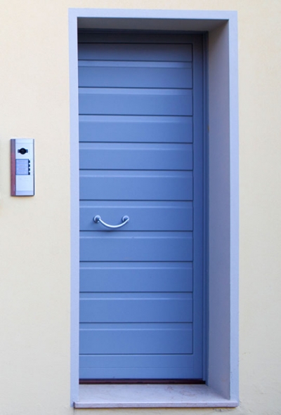 porta esterna in legno